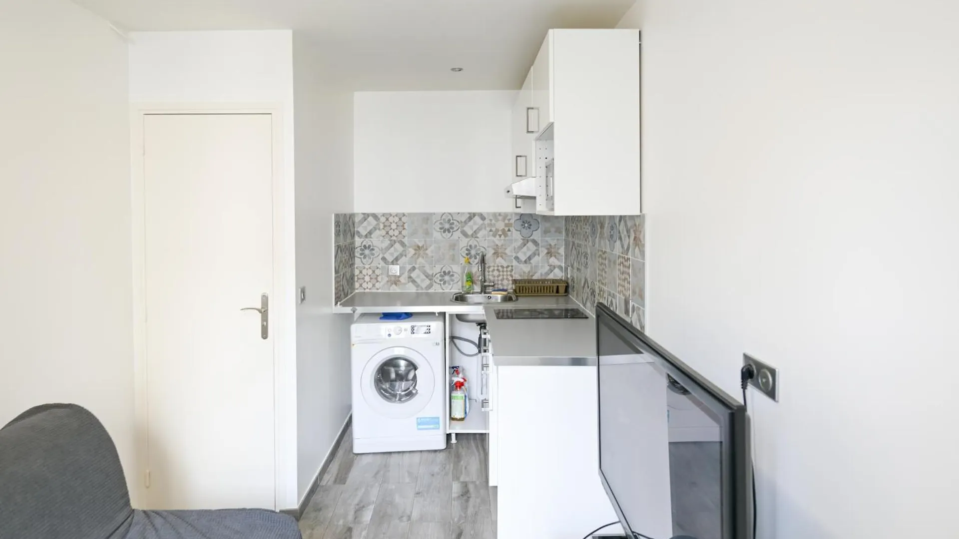 Au Coeur De Montmartre Paris Lovers Apartmán